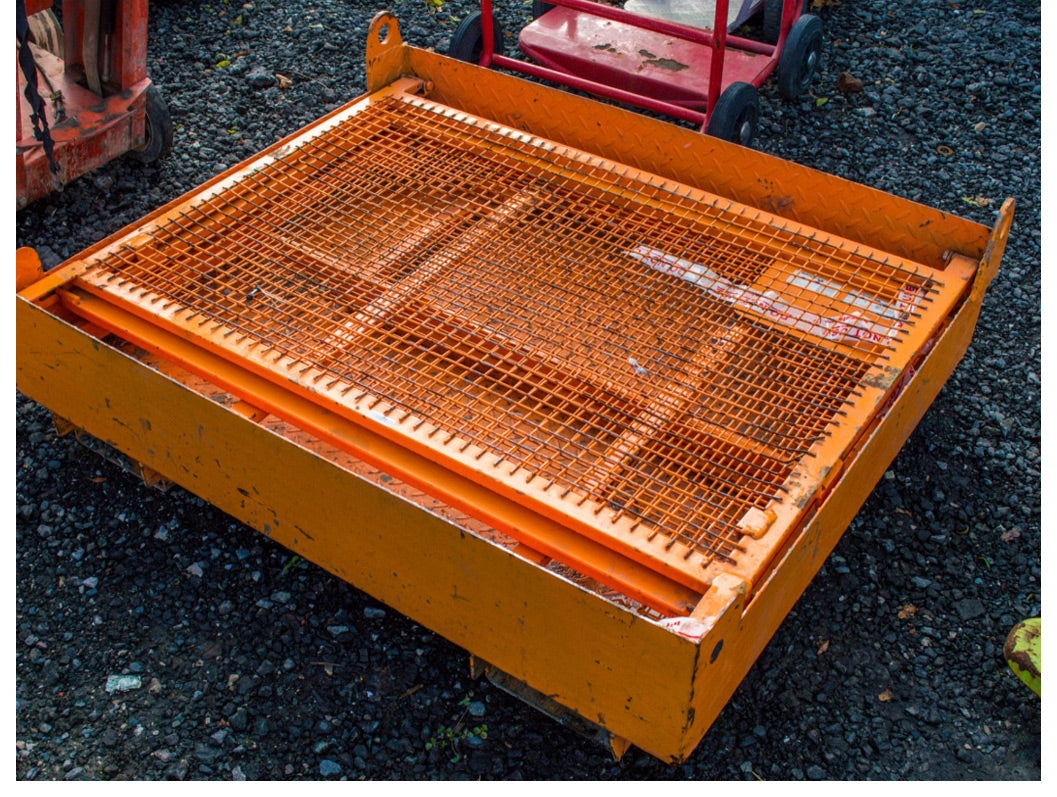 Man Basket (Fold Away)