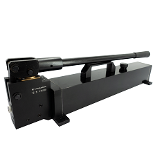 HYDRAULIC HAND PUMP 2.3 LTR